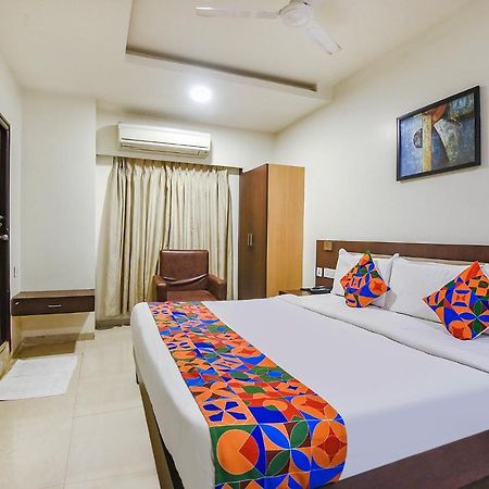 FabHotel Leela Grand Inn Vijayawāda Buitenkant foto